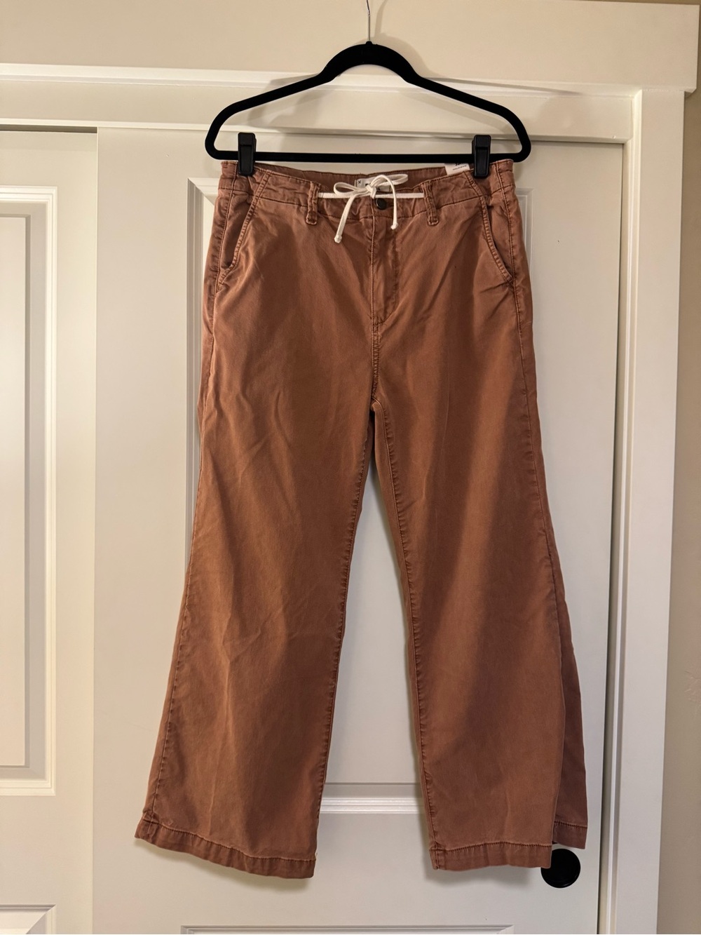 Casual women’s Wide-Leg Drawstring Pants in Rust Brown